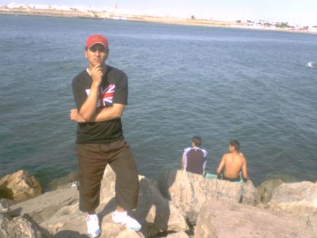 lachez encore...........