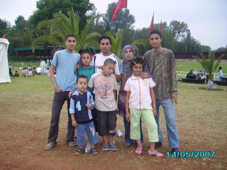 ... h�� toi...., ou� toaaaah , pourquoi tu vx pas mettre un comms hummm....,tu circules dans mon blog sans commenter, met le mtn