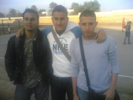 setaaan ....................rouuuuuubla...................c moi � gauche